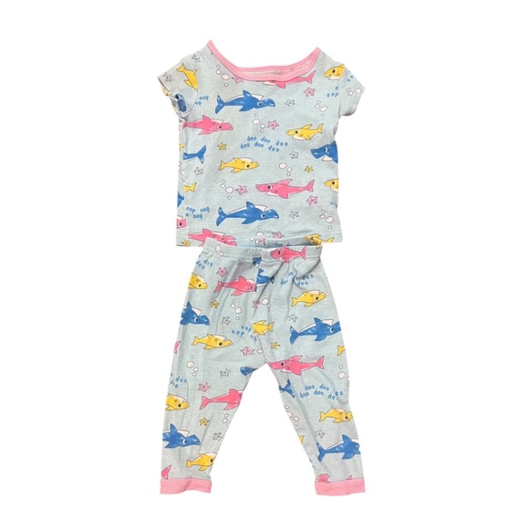 2T Girls Baby Shark Pajamas, Set of 2 Pajamas - Picture 2 of 7